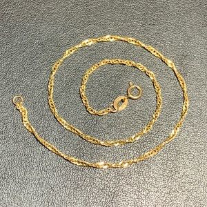 10k Gold Twisted Curb Chain Bracelet